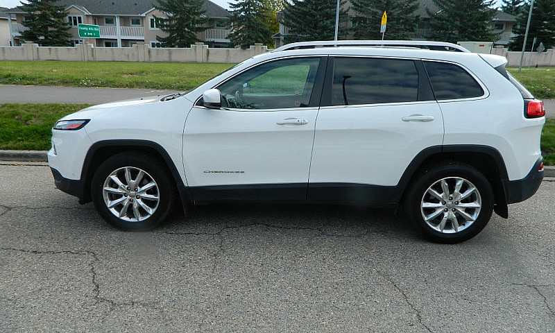 2016 Jeep Cherokee L...