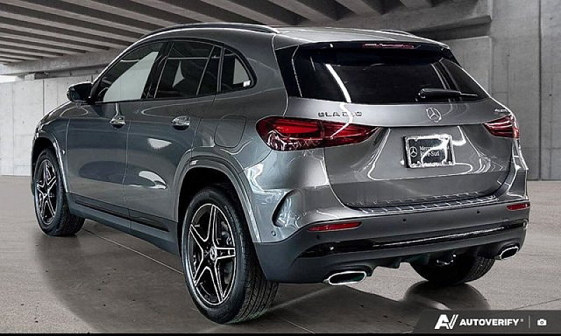 2026 Mercedes-Benz G...
