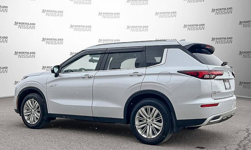 2024 Mitsubishi Outl...
