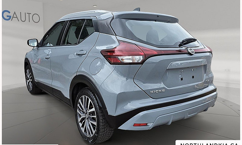 2021 Nissan Kicks Sv...