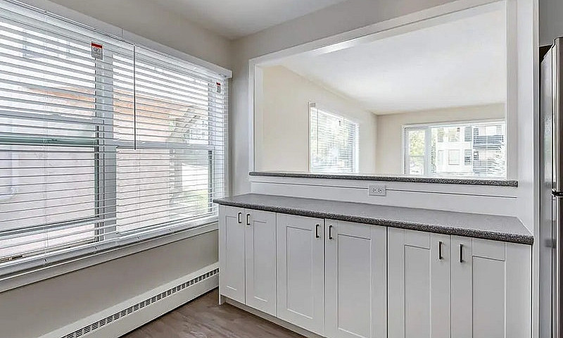 Bright And Spacious ...