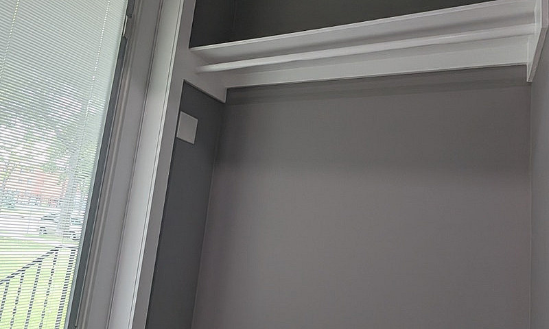 Fully Renovated. Mai...