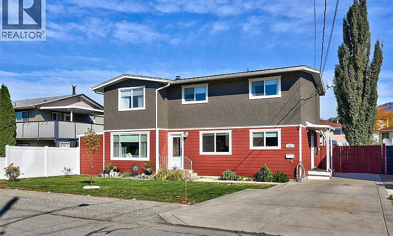 732 Ivy Avenue Kamlo...