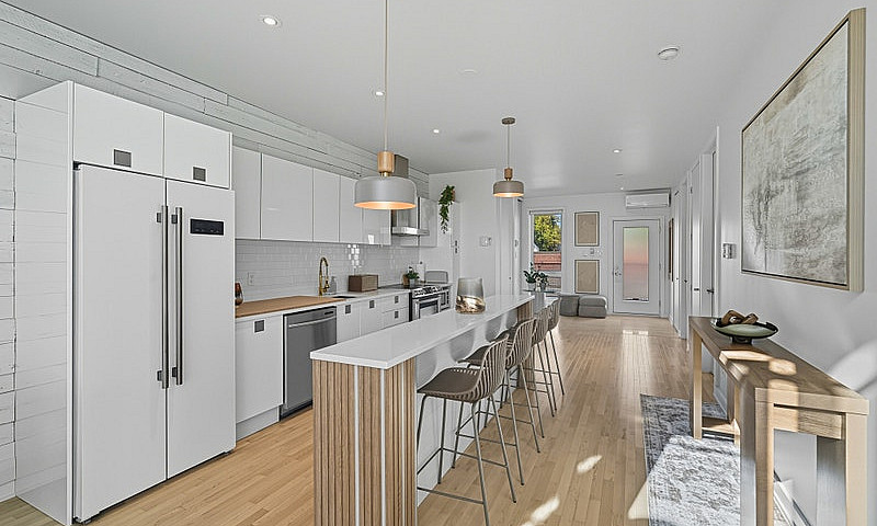 Penthouse- Plateau 2...