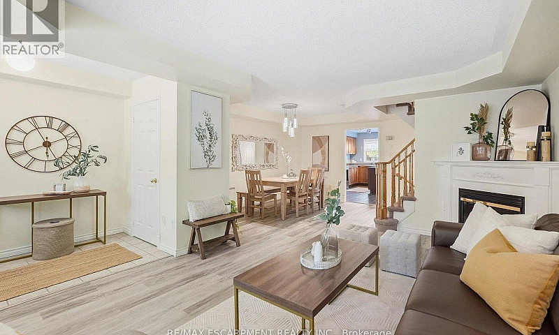 219 Gatwick Drive Oa...