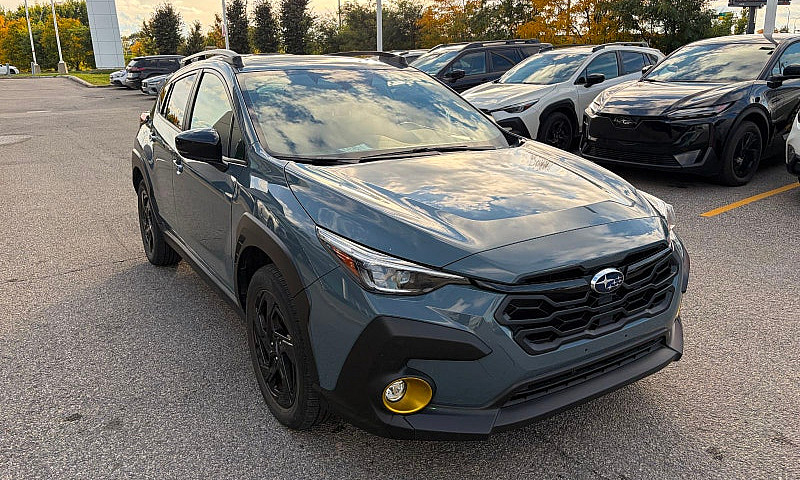 2024 Subaru Crosstre...