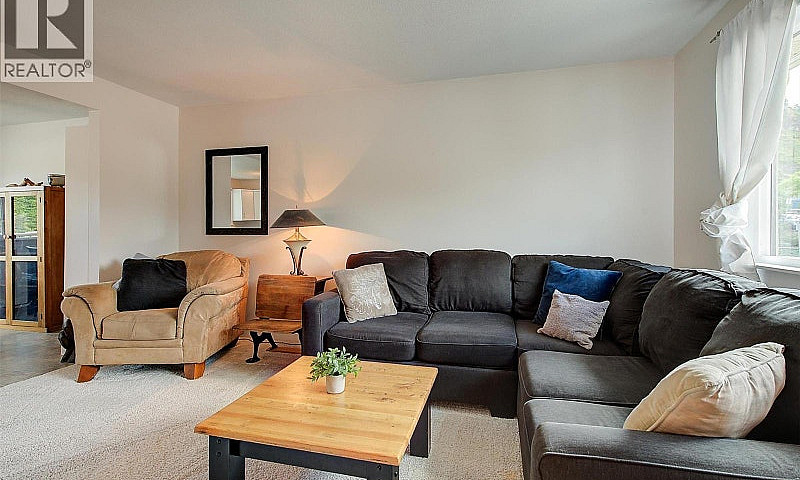2745 Cameron Road We...