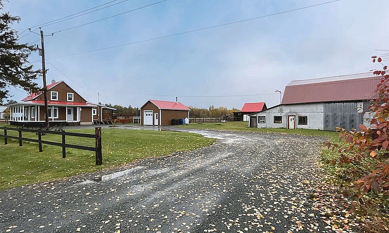 $437,500 - Acreage /...