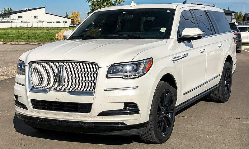 2022 Lincoln Navigat...