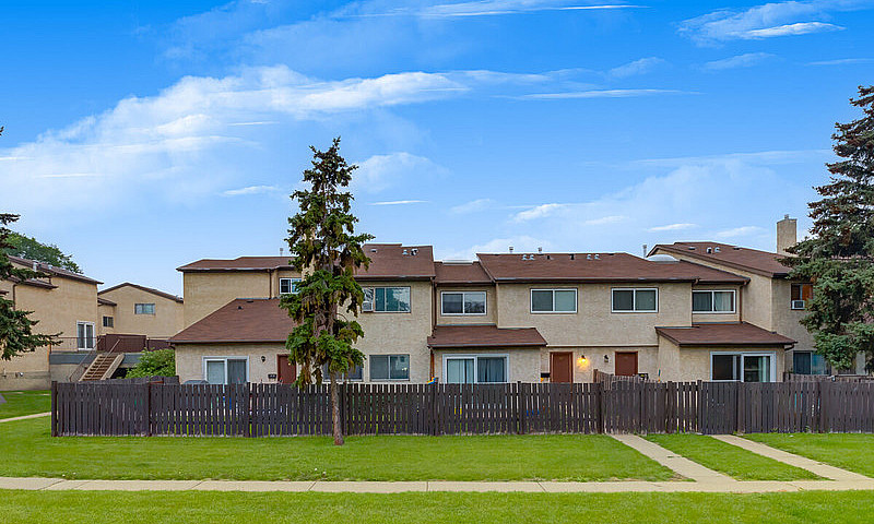 Townhomes For Rent I...