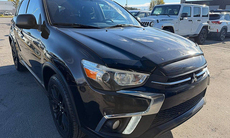2018 Mitsubishi Rvr ...
