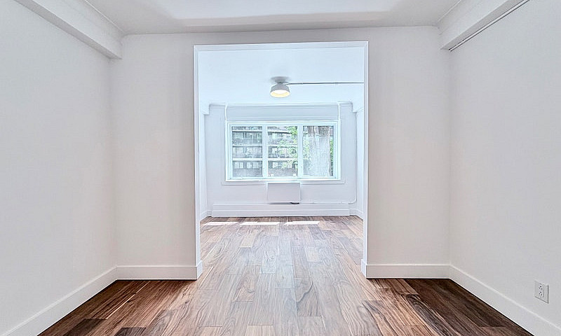 3 Bedrooms - 5 Et De...