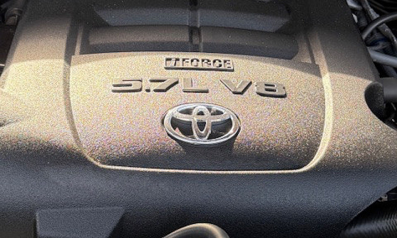 2015 Toyota Sequoia ...