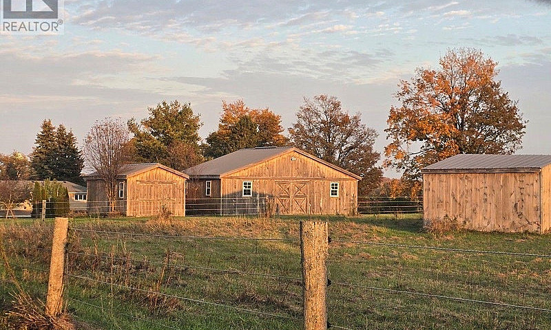 634424 Hwy-10 Highwa...