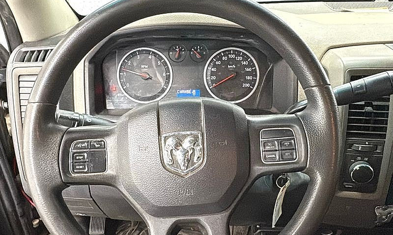 2012 Dodge Ram Sxt Q...