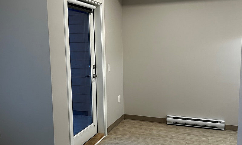 55+ One Bedroom Apar...