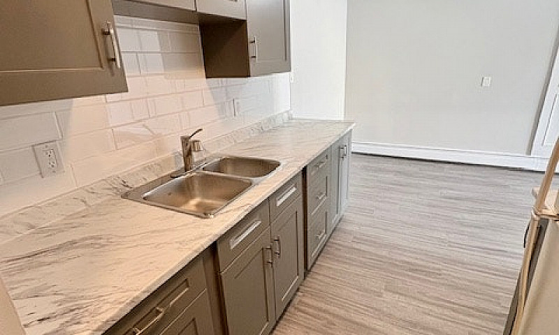Unit 301, 101 14Th A...