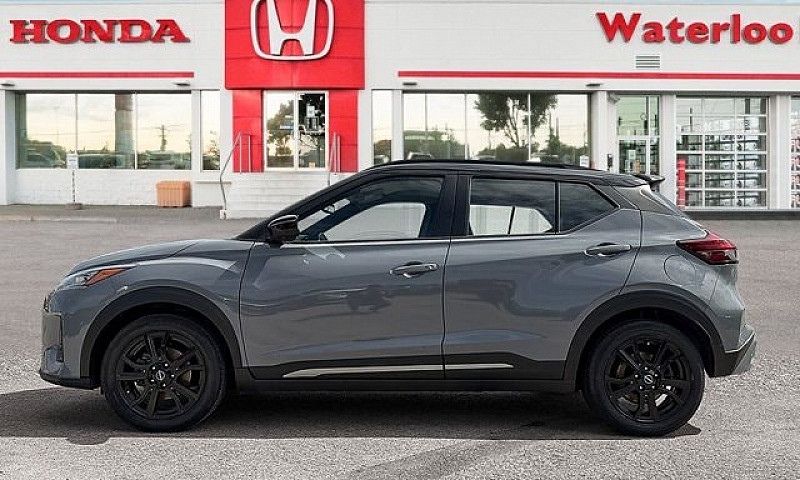 2023 Nissan Kicks Sr...
