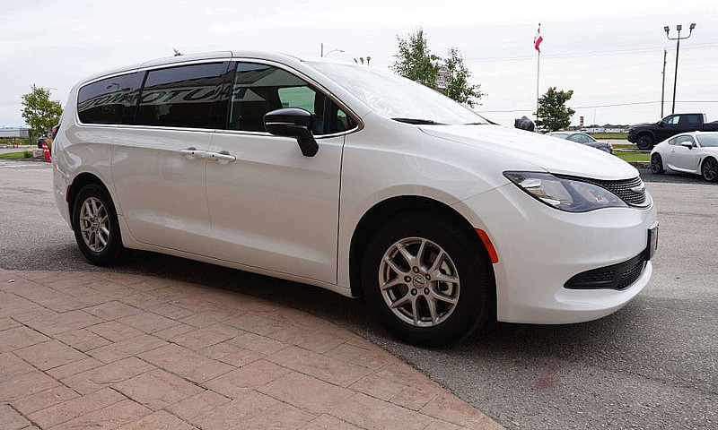 2025 Chrysler Grand ...