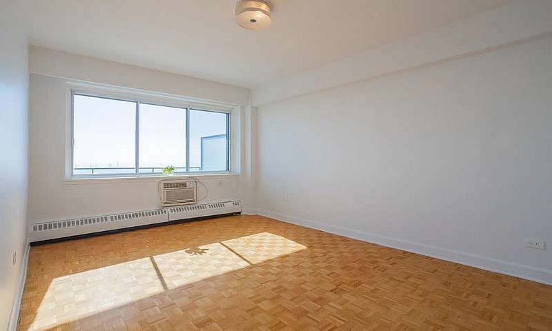 4 1/2, 2 Chambre, À ...