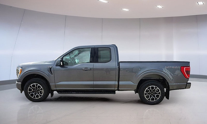 Ford F-150 Xlt 2023...