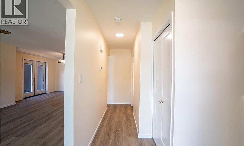 183 Maple Street Uni...