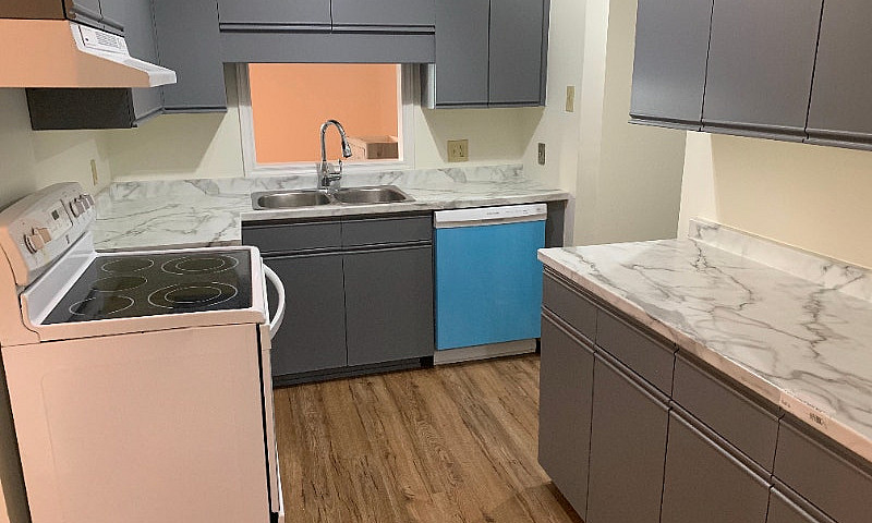 New Price! 2 Bdr, 2 ...