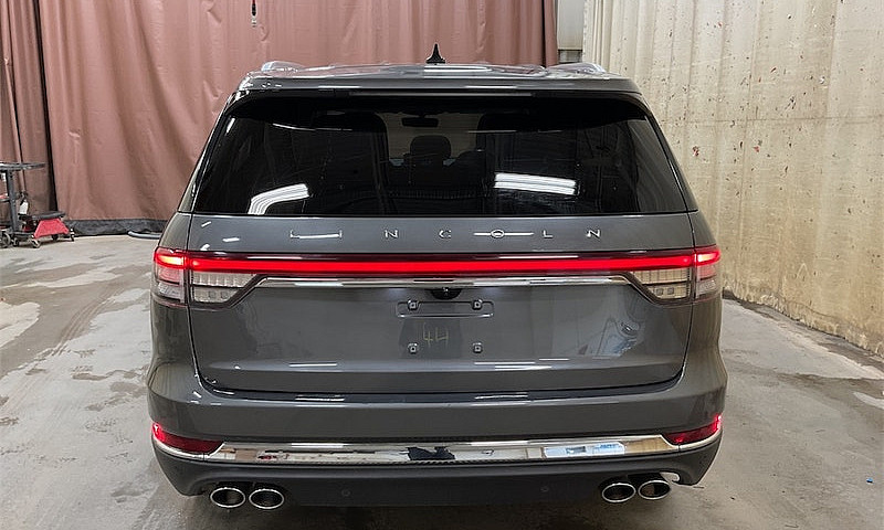 2022 Lincoln Aviator...