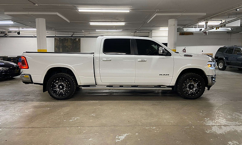 2020 Ram 1500 Larami...