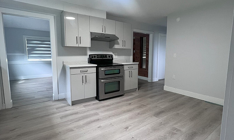 4 Bed, 1.5 Bath Hous...