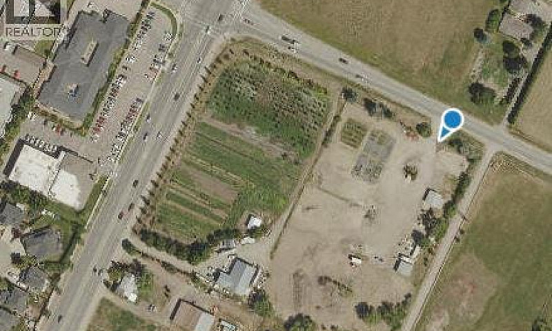 3740 Casorso Road Ke...