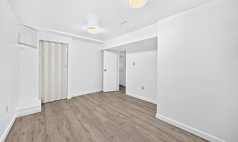 West Park Lower Unit...