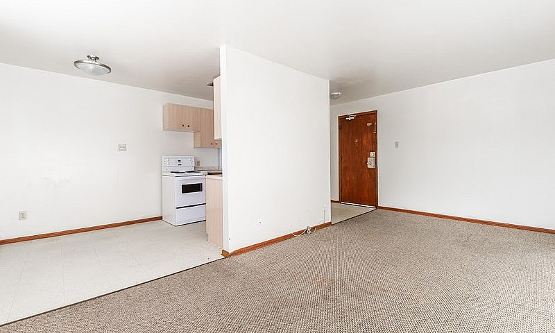 330 Mckenzie St- 2 B...