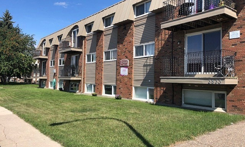 Thompson Apts # 6...