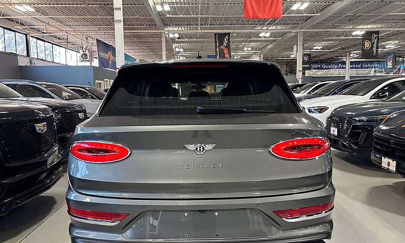 2022 Bentley Bentayg...