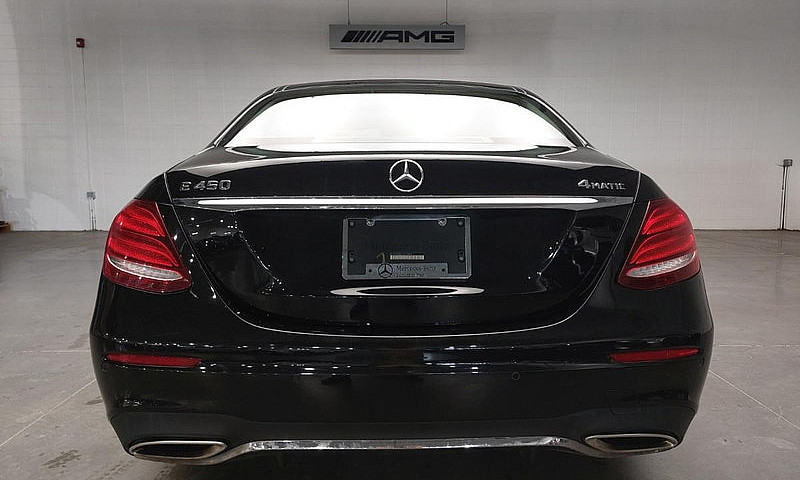 2020 Mercedes-Benz E...
