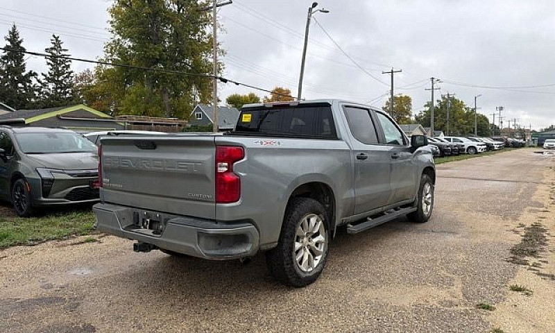 2025 Chevrolet Silve...