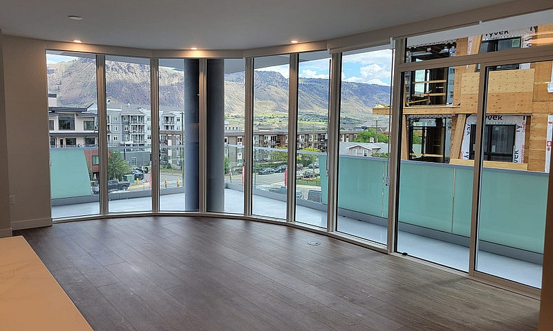 Beautiful 2 Bedroom ...