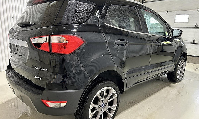 Ford Ecosport Titani...