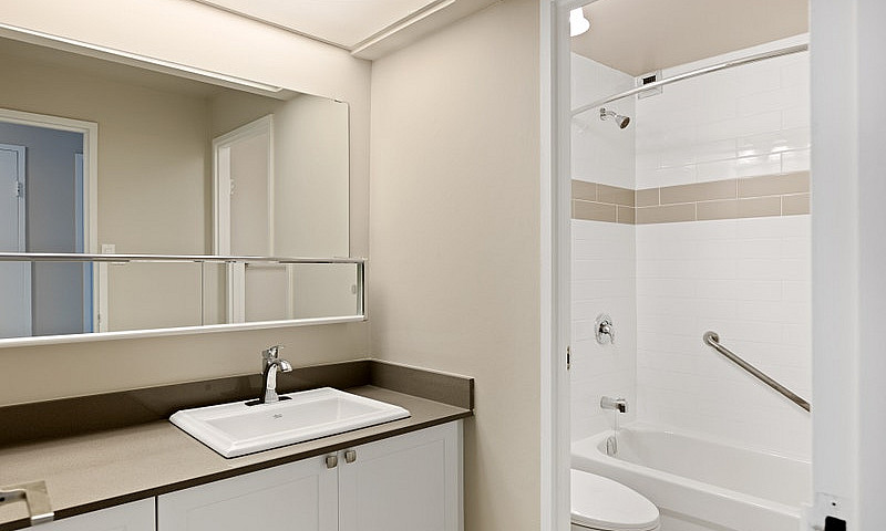 2 Bedroom Apartment ...