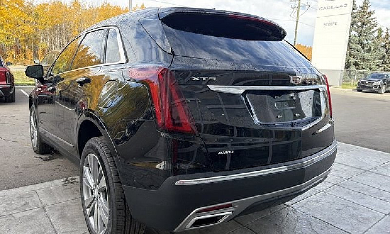 2026 Cadillac Xt5 Aw...