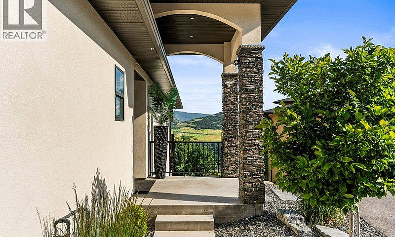 7716 Okanagan Hills ...
