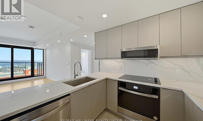2503 - 180 George St...