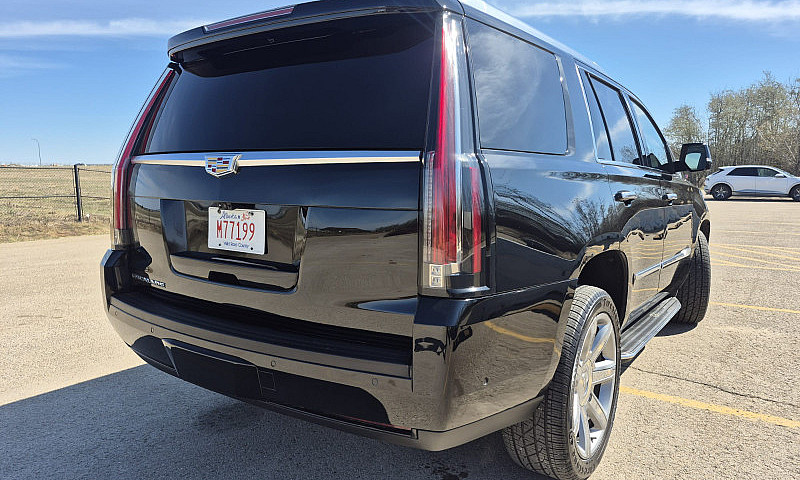 2018 Cadillac Escala...