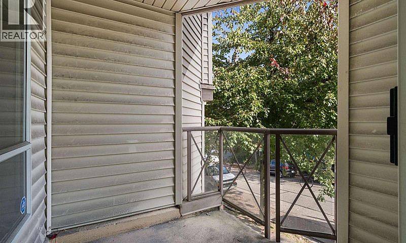 108 910 W 8Th Avenue...