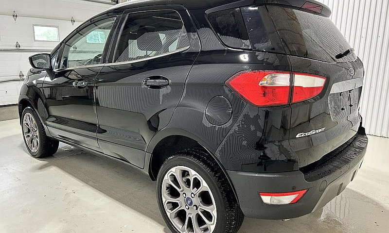 Ford Ecosport Titani...