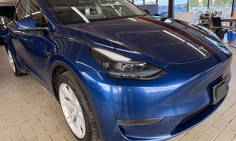 2023 Tesla Model Y S...