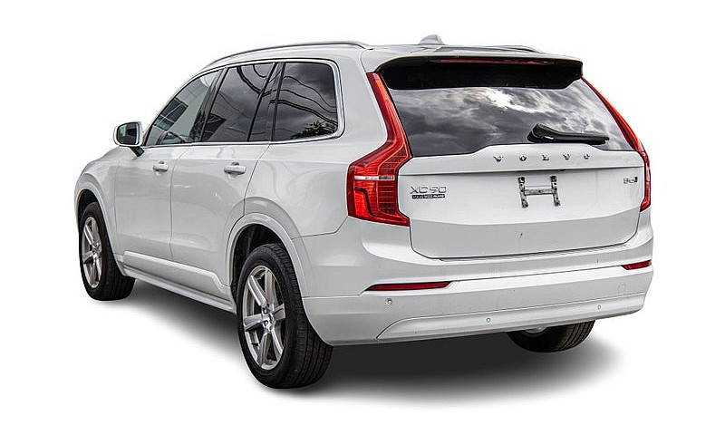 2023 Volvo Xc90...