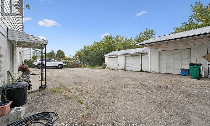 32 Jaffray Street Ca...
