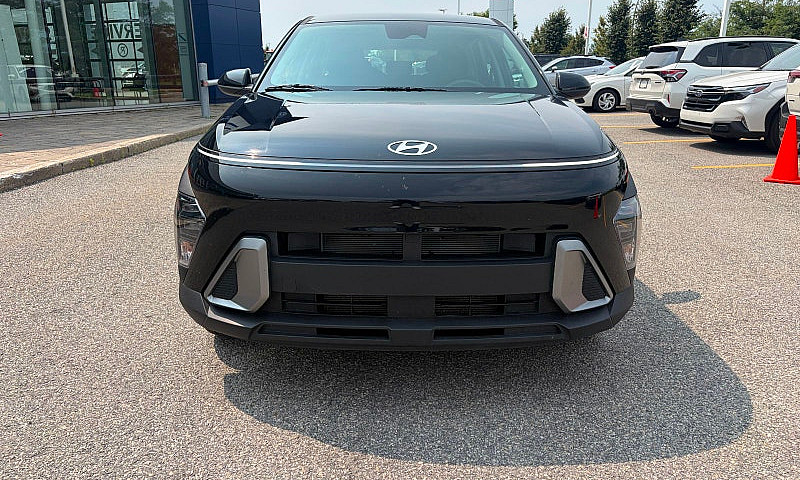 2026 Hyundai Kona Es...